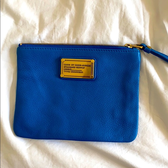 Marc By Marc Jacobs Handbags - Perfect condition Marc by Marc Jacobs wristlet